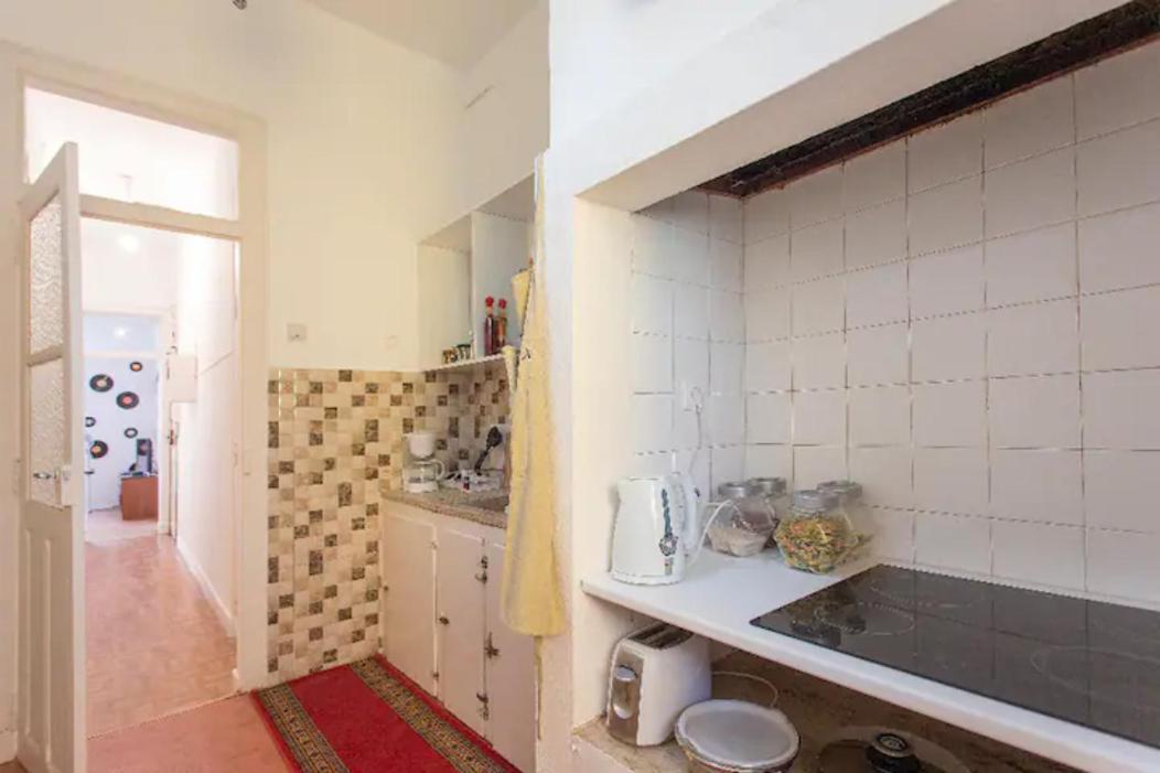 #Private Room C Lisbon Exterior photo
